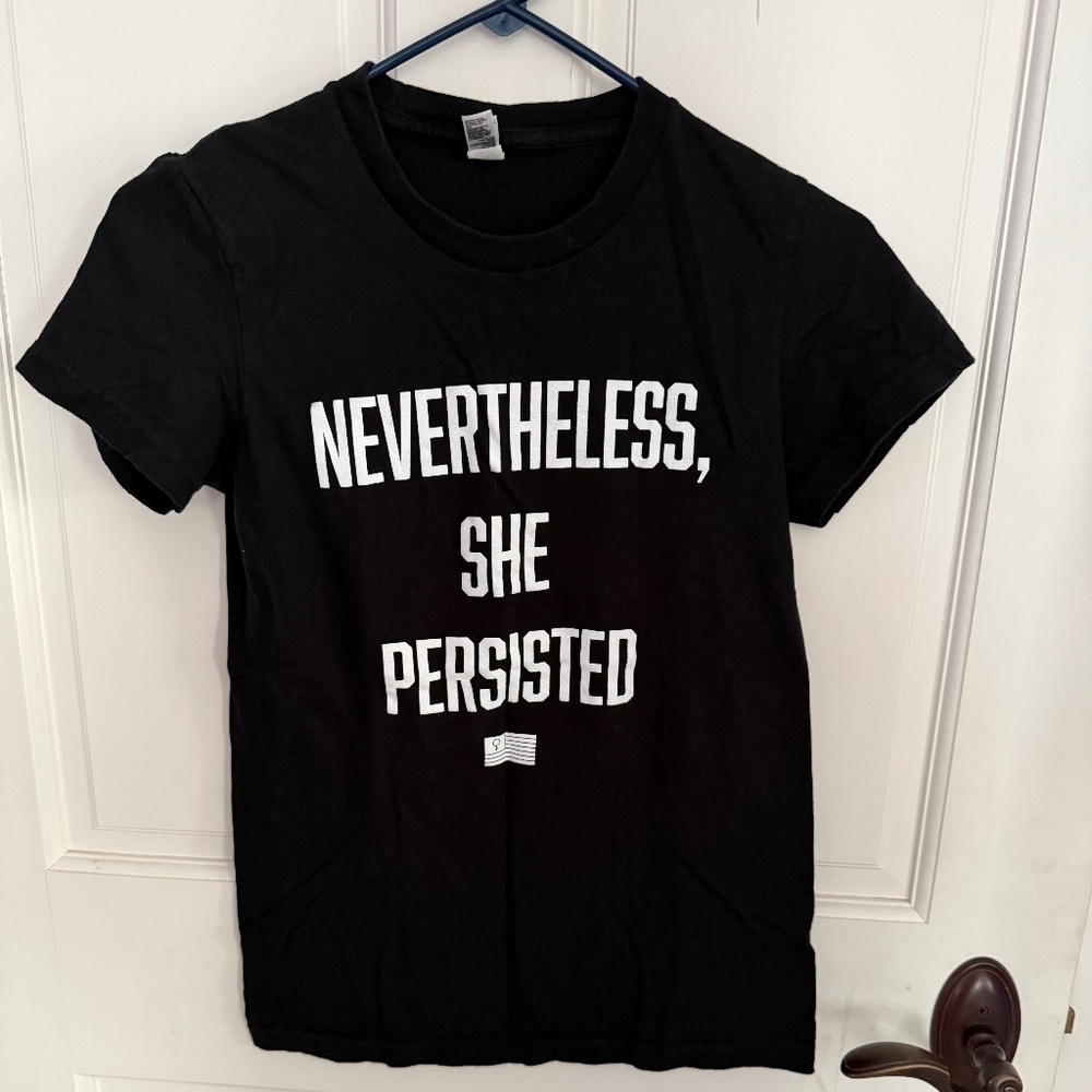 Girl's "Nevertheless She Persisted" T-shirt, M